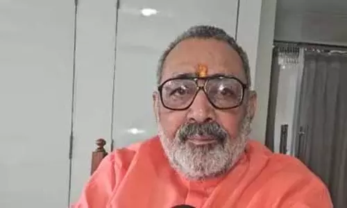 खड़गे और राहुल गांधी देते हैं निराधार बयान : गिरिराज सिंह खड़गे और राहुल गांधी देते हैं निराधार बयान : गिरिराज सिंह