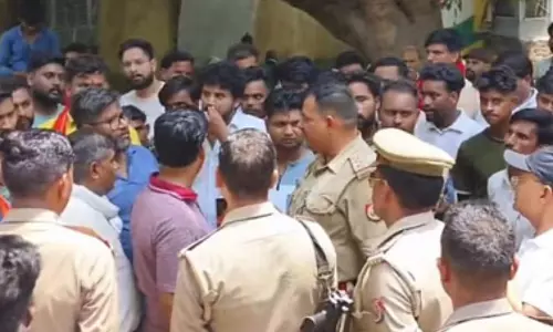 Bareilly: हिंदू संगठन योगी सरकार के मंत्री के खिलाफ भड़के