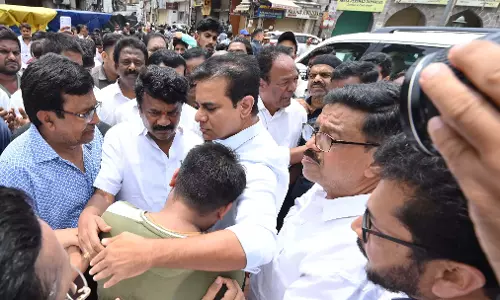 KTR ने आग दुर्घटनाओं और मौतों को रोकने के लिए कार्रवाई का आग्रह किया