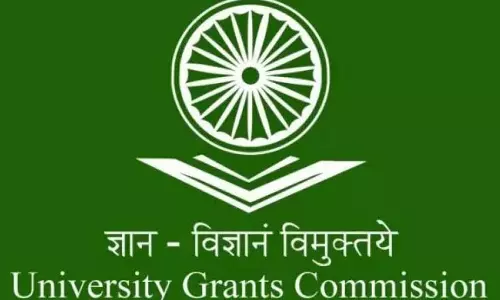 अंग्रेजी क्रेडिट में कटौती की UGC योजना पर विवाद