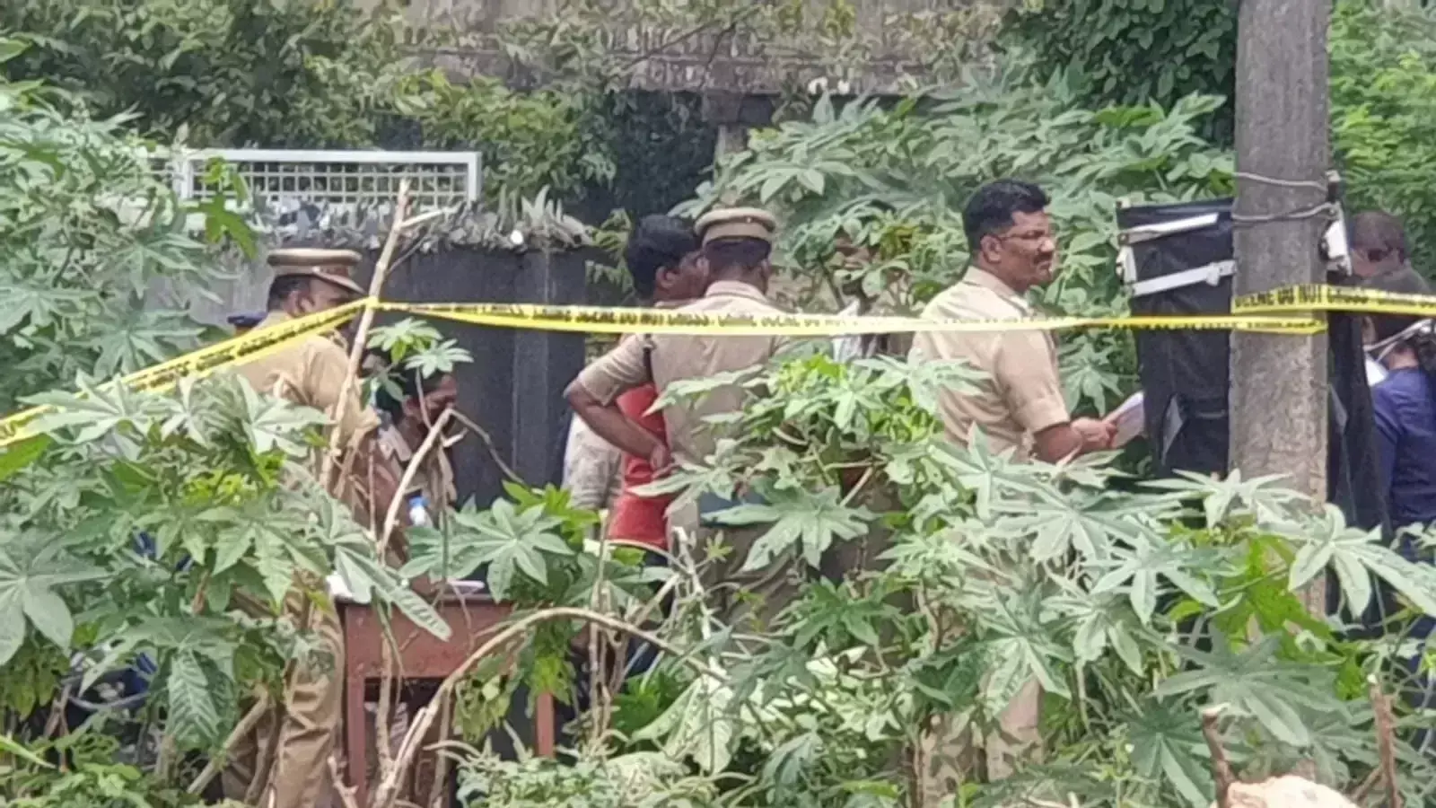 Kochi हादसा देर रात नदी में खोजबीन के बाद लापता बच्चे का शव मिला
