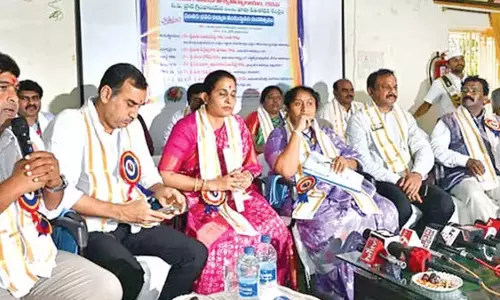 सीपी ब्राउन भाषा केंद्र में नए भवन की आधारशिला रखी गई सीपी ब्राउन भाषा केंद्र में नए भवन की आधारशिला रखी गई