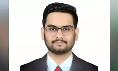 Bangalore : काम का अत्यधिक दबाव- तकनीकी विशेषज्ञ ने झील में कूदकर की आत्महत्या Bangalore : काम का अत्यधिक दबाव- तकनीकी विशेषज्ञ ने झील में कूदकर की आत्महत्या