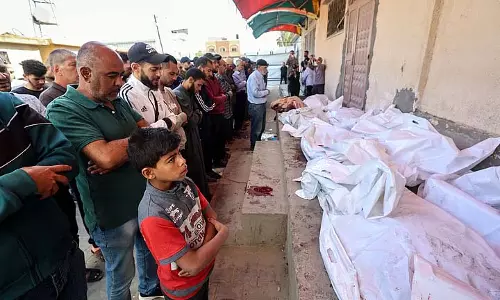 गाजा में इजरायली आक्रामक अभियान से 44 फिलिस्तीनी मारे गए