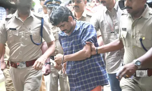 Kerala : अलुवा बाल हत्या पति ने कहा आरोपी ने पहले भी बच्चों पर हमला किया था