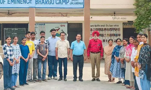 Jalandhar: चुनौतियों के बावजूद 13 छात्रों ने 90 प्रतिशत से अधिक अंक प्राप्त किए Jalandhar: चुनौतियों के बावजूद 13 छात्रों ने 90 प्रतिशत से अधिक अंक प्राप्त किए