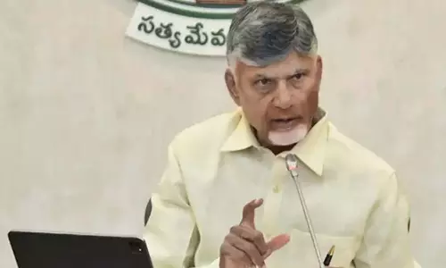 AP कैबिनेट ने किसानों की चिंताओं को संबोधित किया, मुद्दों को हल करने के लिए उप समिति गठित की AP कैबिनेट ने किसानों की चिंताओं को संबोधित किया, मुद्दों को हल करने के लिए उप समिति गठित की