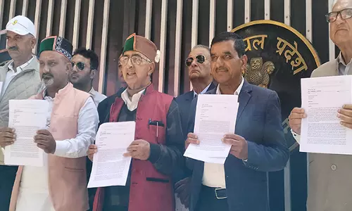Himachal के सेब किसानों ने पाकिस्तान को समर्थन का हवाला देते हुए तुर्की से आयात पर पूर्ण प्रतिबंध लगाने की मांग की
