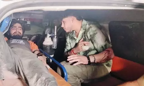 Zirakpur: पुलिस मुठभेड़ में जालंधर हत्या के दो आरोपी गिरफ्तार Zirakpur: पुलिस मुठभेड़ में जालंधर हत्या के दो आरोपी गिरफ्तार