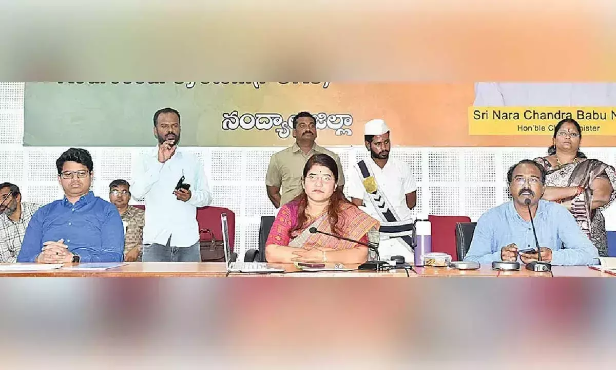 Andhra: भारी बारिश के बीच जनता से सतर्क रहने का आग्रह