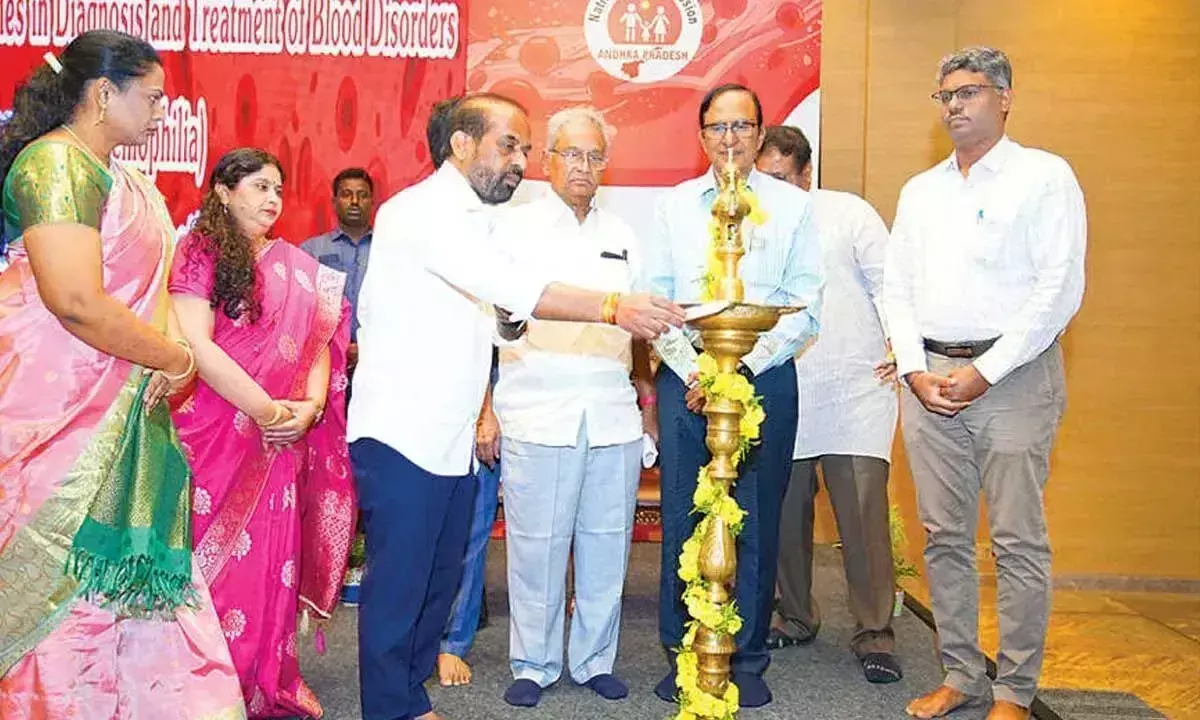 Andhra: आनुवंशिक रक्त विकार जागरूकता की तत्काल आवश्यकता पर बल Andhra: आनुवंशिक रक्त विकार जागरूकता की तत्काल आवश्यकता पर बल