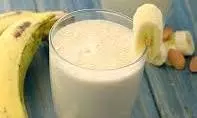 Almond Banana Smoothie: जल्द से जल्द इस हेल्दी ड्रिंक से जुड़ें, मिलेंगे फायदे ही Almond Banana Smoothie: जल्द से जल्द इस हेल्दी ड्रिंक से जुड़ें, मिलेंगे फायदे ही