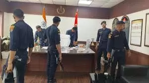 Faridabad मिनी सचिवालय को बम से उड़ाने की झूठी धमकी मिली Faridabad मिनी सचिवालय को बम से उड़ाने की झूठी धमकी मिली