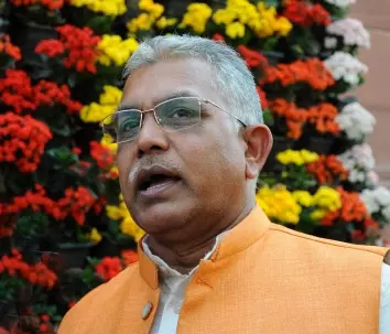 टीएमसी पर जनता का दबाव, तभी सर्वदलीय प्रतिनिधिमंडल में अभिषेक को भेजने का फैसला किया : दिलीप घोष टीएमसी पर जनता का दबाव, तभी सर्वदलीय प्रतिनिधिमंडल में अभिषेक को भेजने का फैसला किया : दिलीप घोष