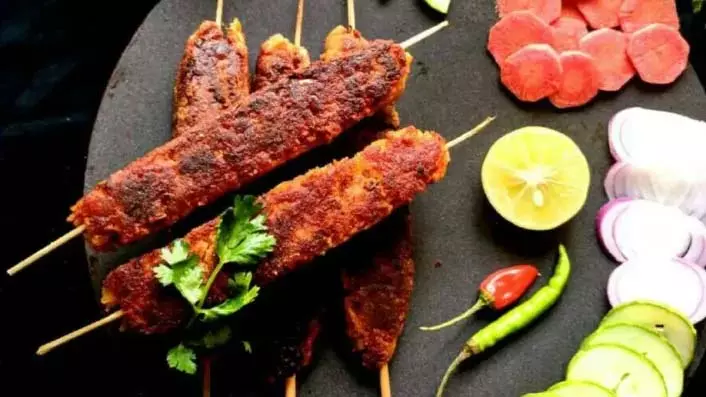 Recipe:घर पर बनाएं ओट्स मूंग दाल सीख कबाब Recipe:घर पर बनाएं ओट्स मूंग दाल सीख कबाब