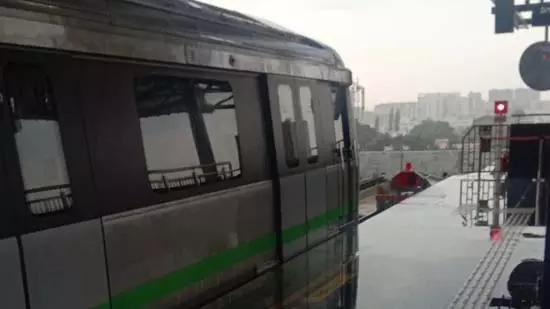 Bengaluru मेट्रो में गुप्त वीडियो बनाकर पोस्ट करने वालों पर गिरी गाज की तैयारी Bengaluru मेट्रो में गुप्त वीडियो बनाकर पोस्ट करने वालों पर गिरी गाज की तैयारी