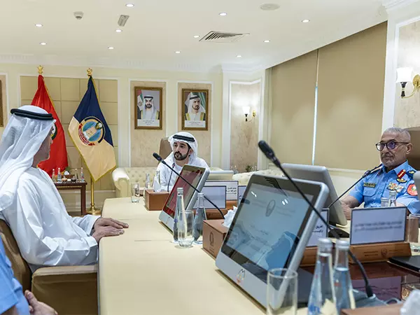 UAE : हमदान बिन मोहम्मद ने रक्षा परिषद की बैठक की अध्यक्षता की UAE : हमदान बिन मोहम्मद ने रक्षा परिषद की बैठक की अध्यक्षता की