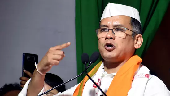 Assam: गौरव गोगोई ने पाकिस्तान के आरोपों को लेकर हिमंत बिस्वा सरमा पर पलटवार किया Assam: गौरव गोगोई ने पाकिस्तान के आरोपों को लेकर हिमंत बिस्वा सरमा पर पलटवार किया