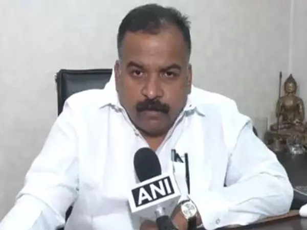 मणिकम टैगोर ने केंद्र से ओबीसी नॉन-क्रीमी लेयर की आय सीमा संशोधित करने की मांग की मणिकम टैगोर ने केंद्र से ओबीसी नॉन-क्रीमी लेयर की आय सीमा संशोधित करने की मांग की