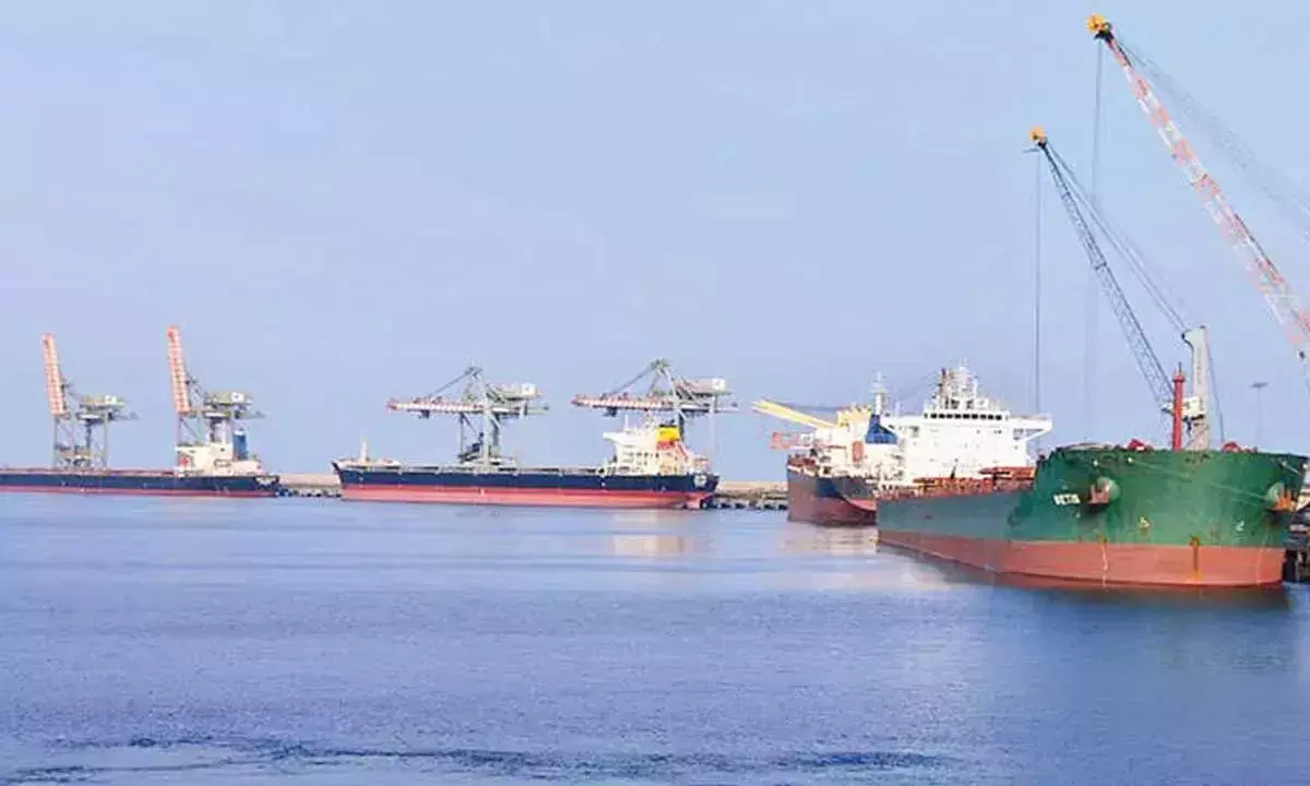 Andhra: अडानी पोर्ट ने उच्चतम उत्पादकता हासिल करने में नया कीर्तिमान स्थापित किया Andhra: अडानी पोर्ट ने उच्चतम उत्पादकता हासिल करने में नया कीर्तिमान स्थापित किया