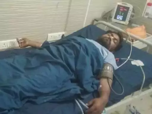 पुलिस मुठभेड़ में घायल नक्सली कमांडर अस्पताल से गिरफ्तार पुलिस मुठभेड़ में घायल नक्सली कमांडर अस्पताल से गिरफ्तार