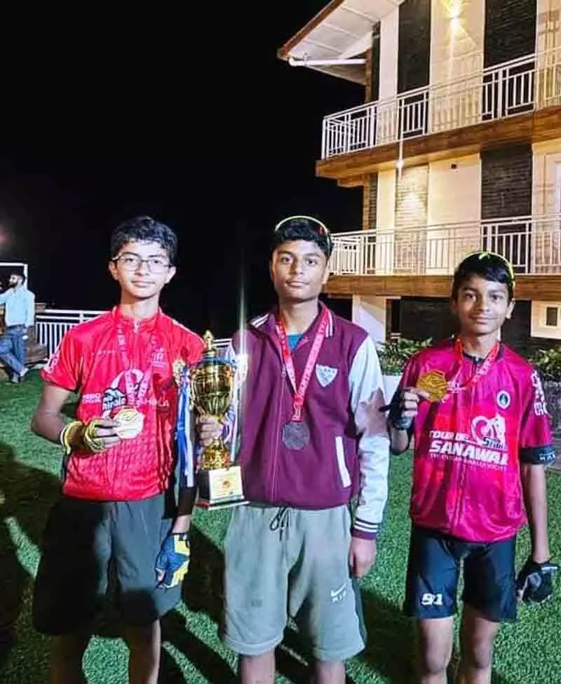 Paddling: ऑकलैंड हाउस के लड़कों ने साइकिलिंग स्पर्धा में उत्कृष्ट प्रदर्शन किया Paddling: ऑकलैंड हाउस के लड़कों ने साइकिलिंग स्पर्धा में उत्कृष्ट प्रदर्शन किया