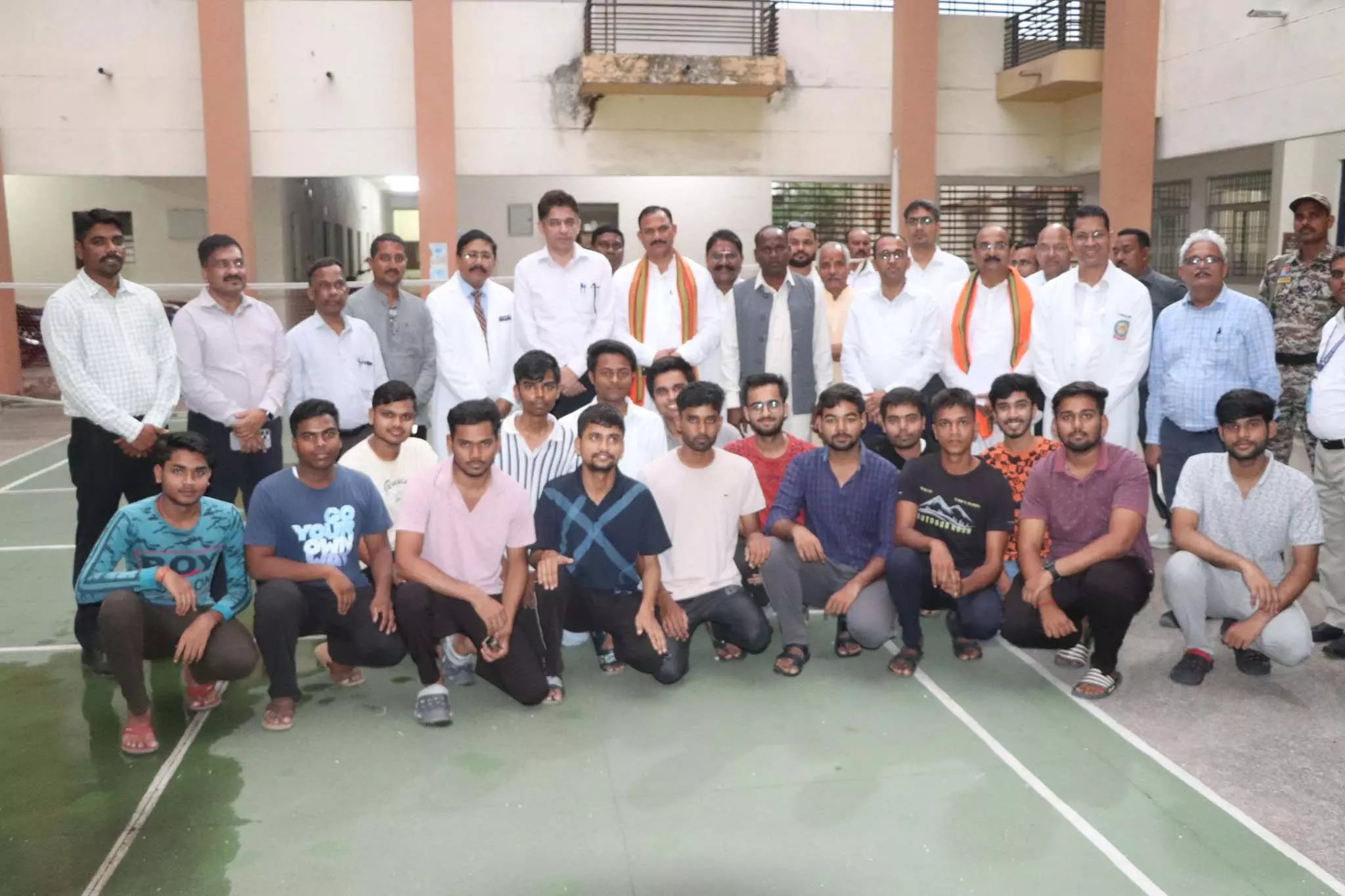 स्वास्थ्य मंत्री श्याम बिहारी जायसवाल ने किया बिसाहू दास महंत मेडिकल कॉलेज का निरीक्षण स्वास्थ्य मंत्री श्याम बिहारी जायसवाल ने किया बिसाहू दास महंत मेडिकल कॉलेज का निरीक्षण