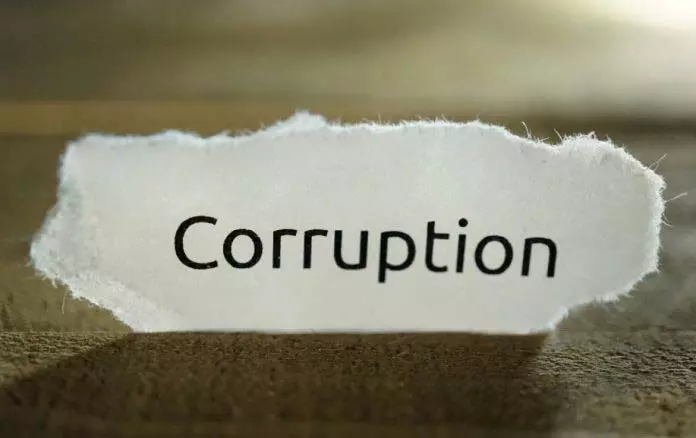 तत्कालीन EO, सेनेटरी इंस्पेक्टर व अन्य के खिलाफ भ्रष्टाचार के आरोप तय तत्कालीन EO, सेनेटरी इंस्पेक्टर व अन्य के खिलाफ भ्रष्टाचार के आरोप तय