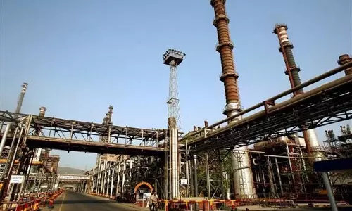 अप्रैल में इन्फ्रा सेक्टर की वृद्धि 8 महीने के निचले स्तर 0.5% पर