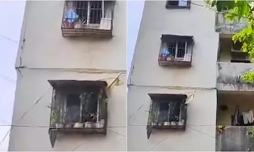 कल्याण बिल्डिंग का स्लैब गिरने से एक बच्चे समेत छह लोगों की मौत, छह अन्य घायल कल्याण बिल्डिंग का स्लैब गिरने से एक बच्चे समेत छह लोगों की मौत, छह अन्य घायल
