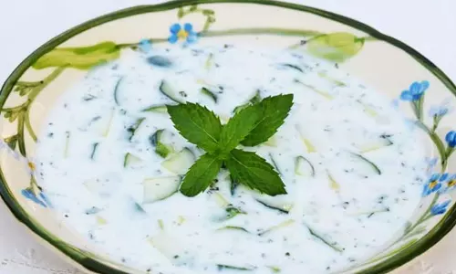 दही-खीरे का सलाद: गर्मियों से निपटने में शरीर के लिए है मददगार