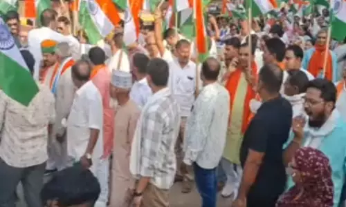 Bundi में तिरंगा यात्रा, ऑपरेशन सिंदूर की सफलता पर सेना को दी गई सम्मानपूर्ण श्रद्धांजलि Bundi में तिरंगा यात्रा, ऑपरेशन सिंदूर की सफलता पर सेना को दी गई सम्मानपूर्ण श्रद्धांजलि