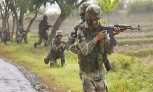 सुरक्षा बलों ने Manipur में 29 उग्रवादियों को पकड़ा सुरक्षा बलों ने Manipur में 29 उग्रवादियों को पकड़ा