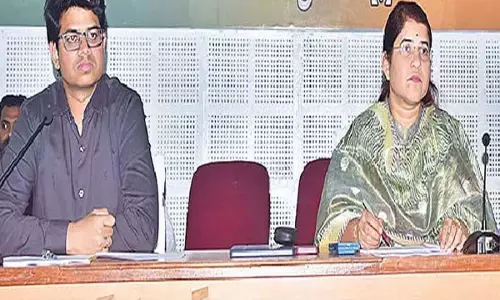 कलेक्टर ने एससी/एसटी अत्याचार मामलों के तत्काल समाधान का निर्देश दिया कलेक्टर ने एससी/एसटी अत्याचार मामलों के तत्काल समाधान का निर्देश दिया