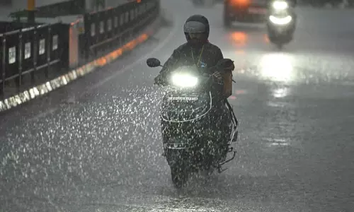 Kerala में आज भारी बारिश की संभावना; दो जिलों में ऑरेंज अलर्ट