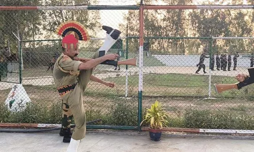 Punjab: सरकार ने कदम का बचाव किया, कहा इससे जनता और सेना के बीच संबंध मजबूत होंगे
