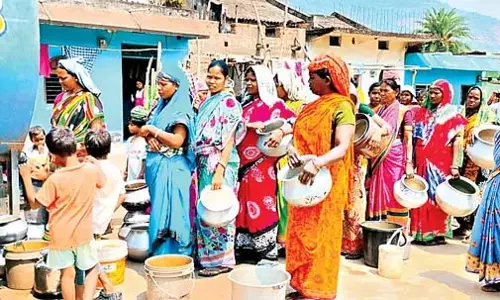 Odisha : जिला प्रशासन को गर्मियों में जलभराव को रोकने के लिए उचित कदम उठाने चाहिए Odisha : जिला प्रशासन को गर्मियों में जलभराव को रोकने के लिए उचित कदम उठाने चाहिए