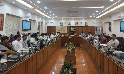 Ghaziabad: बोर्ड बैठक में हरनंदीपुरम परियोजना को मिली मंजूरी Ghaziabad: बोर्ड बैठक में हरनंदीपुरम परियोजना को मिली मंजूरी
