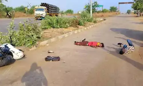 कॉलेज छात्र की मौत, रायगढ़ में कुचलकर अज्ञात वाहन फरार कॉलेज छात्र की मौत, रायगढ़ में कुचलकर अज्ञात वाहन फरार