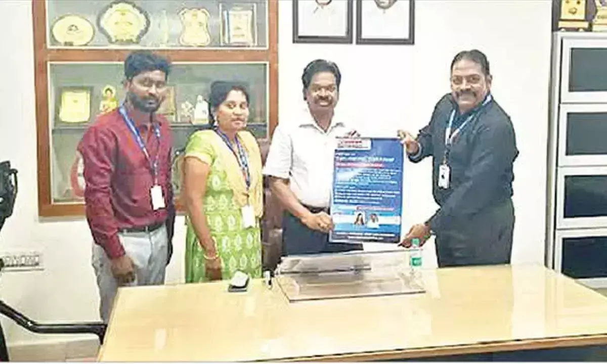Andhra: इंटर्नशिप बेहतर करियर के अवसरों का मार्ग प्रशस्त करती है Andhra: इंटर्नशिप बेहतर करियर के अवसरों का मार्ग प्रशस्त करती है
