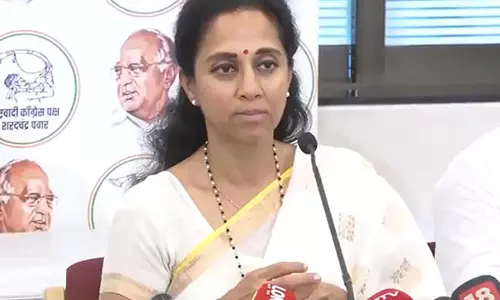 NCP-एसपी की सुप्रिया सुले ने आतंकवाद के खिलाफ एकजुट रुख पर दिया जोर NCP-एसपी की सुप्रिया सुले ने आतंकवाद के खिलाफ एकजुट रुख पर दिया जोर
