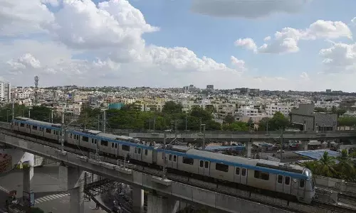 Hyderabad में बादल छाए रहेंगे, भारी बारिश का अनुमान Hyderabad में बादल छाए रहेंगे, भारी बारिश का अनुमान