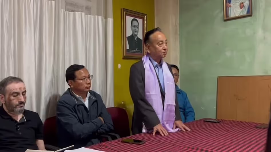Sikkim के सभी ग्रुप सी और डी कर्मचारी नई एडहॉक कमेटी योजना Sikkim के सभी ग्रुप सी और डी कर्मचारी नई एडहॉक कमेटी योजना