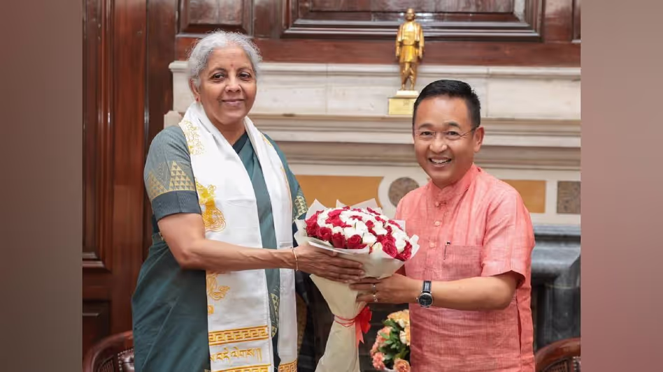 वित्त मंत्री सीतारमण Sikkim के 50वें राज्य स्थापना समारोह में शामिल होंगी
