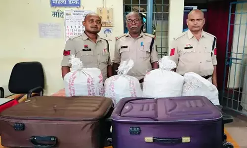 CG NEWS: बस की डिग्गी में मिला 21 किलो गांजा, पुलिस ने किया बरामद