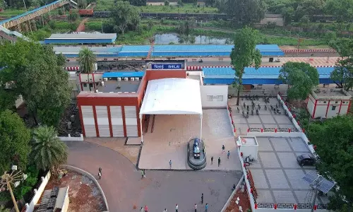 अमृत भारत स्टेशन योजना के तहत भिलाई तीन रेलवे स्टेशन का हुआ कायाकल्प