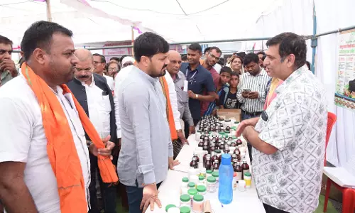 समाधान शिविर में शामिल हुए विधायक अनुज शर्मा
