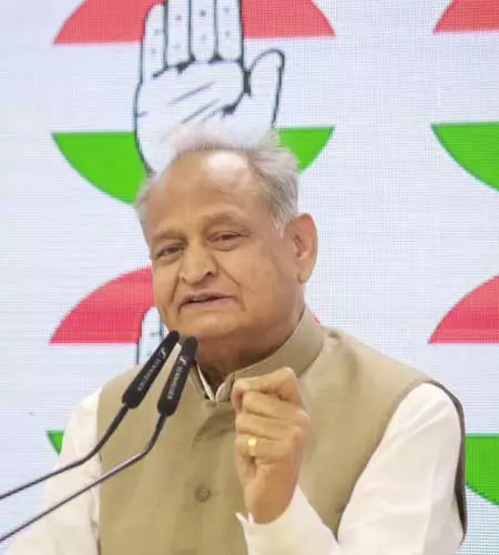 भाजपा सरकार में सरकारी संसाधनों का दुरुपयोग : अशोक गहलोत भाजपा सरकार में सरकारी संसाधनों का दुरुपयोग : अशोक गहलोत