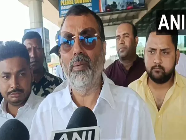 रांची भ्रष्टाचार की राजधानी बन गई है: वरिष्ठ IAS अधिकारी की गिरफ्तारी पर निशिकांत दुबे रांची भ्रष्टाचार की राजधानी बन गई है: वरिष्ठ IAS अधिकारी की गिरफ्तारी पर निशिकांत दुबे