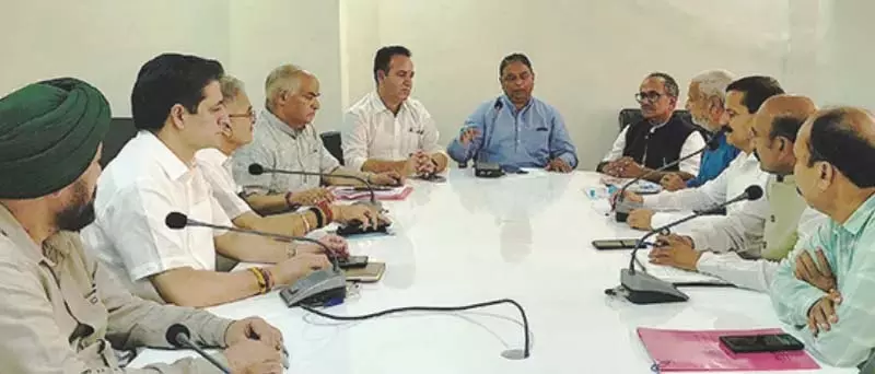 BJP ने नुकसान के आकलन और राहत उपायों के लिए समिति गठित की BJP ने नुकसान के आकलन और राहत उपायों के लिए समिति गठित की